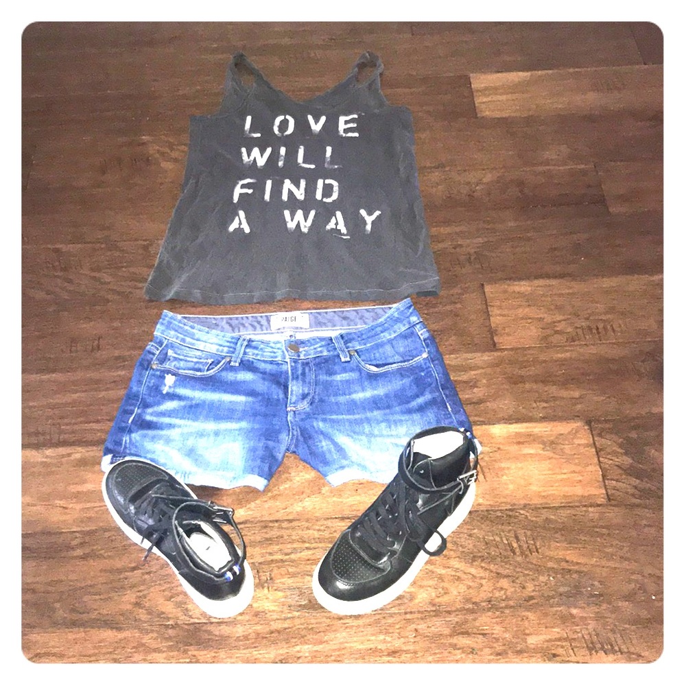 Paige denim shorts - Picture 1 of 3